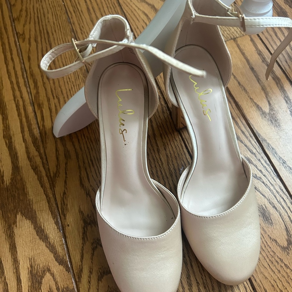 Lulu's Champagne Satin Ankle Strap heels